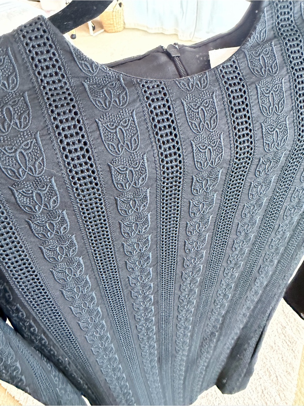 Chloé Embroidered Shift Dress - Picture 4 of 10